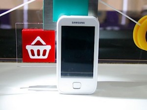 Annonce Samsung Galaxy Play 50 sous Android pour contrer Ipod Touch d'Apple !