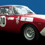 GadgetHelpline.com sponsors classic race series at Castle Combe