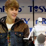 NYC Toy Fair: SketRobo & DiscoRobo – Bieber’s Bot Buddies Recognised with Tech Awards