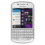 White BlackBerry Q10 hits the UK through Selfridges and Carphone Warehouse